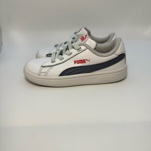 Puma Kids' Sneakers in White and Gray with Red Accents - Size 7C